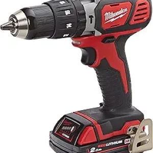 Perceuse visseuse Milwaukee M18 BPD 202C 18V - Compact et performante