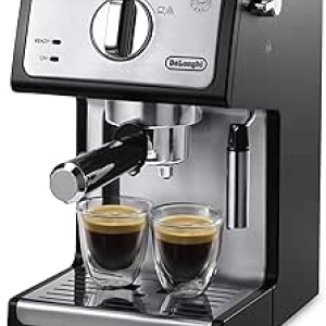 Machine à Espresso De'Longhi 15 Bar avec Mousseur à Lait - Compact et Performant