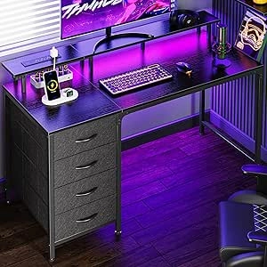 Bureau Gamer 47 Pouces avec Lumières LED RGB et Prises de Courant